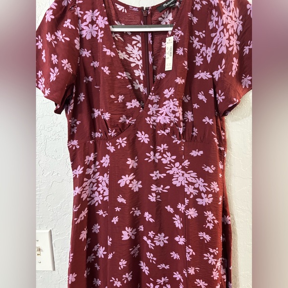 Madewell V-Neck Flutter-Sleeve Midi Dress NWT - Picture 4 of 7